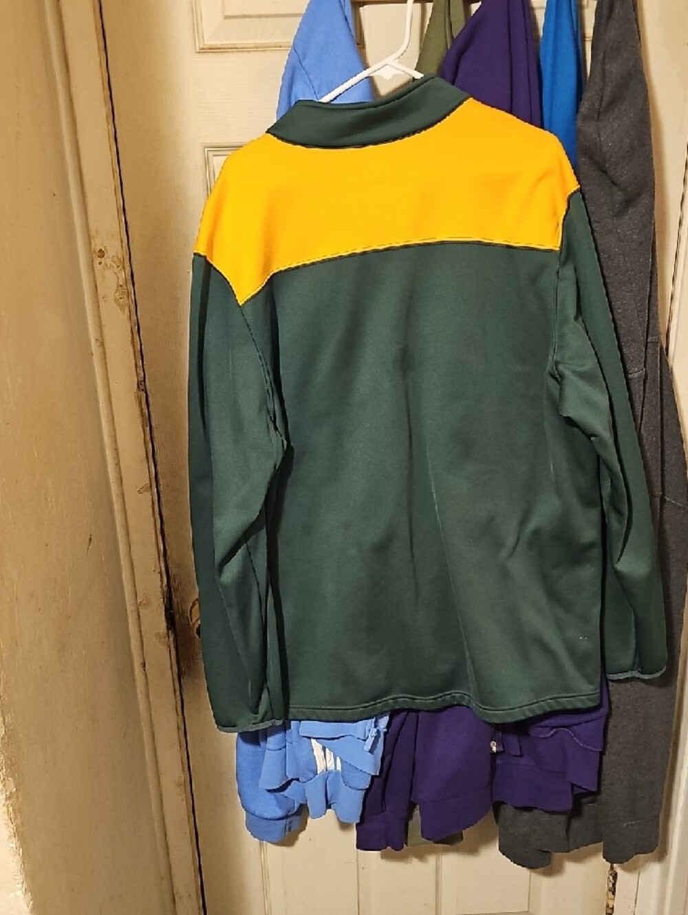 MLB Oakland Athletics Green and Yellow Quarter-Zip Pullover - Picture 3 of 4